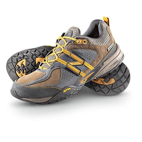 Men's Trail Shoes 